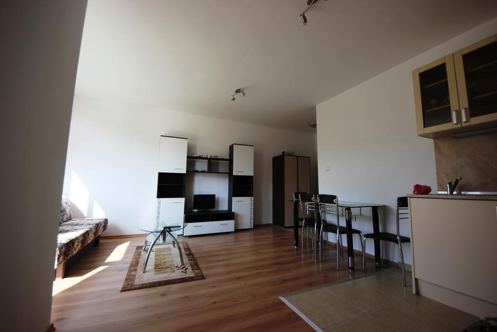 Menada Butterfly Apartment Свети-Влас Номер фото