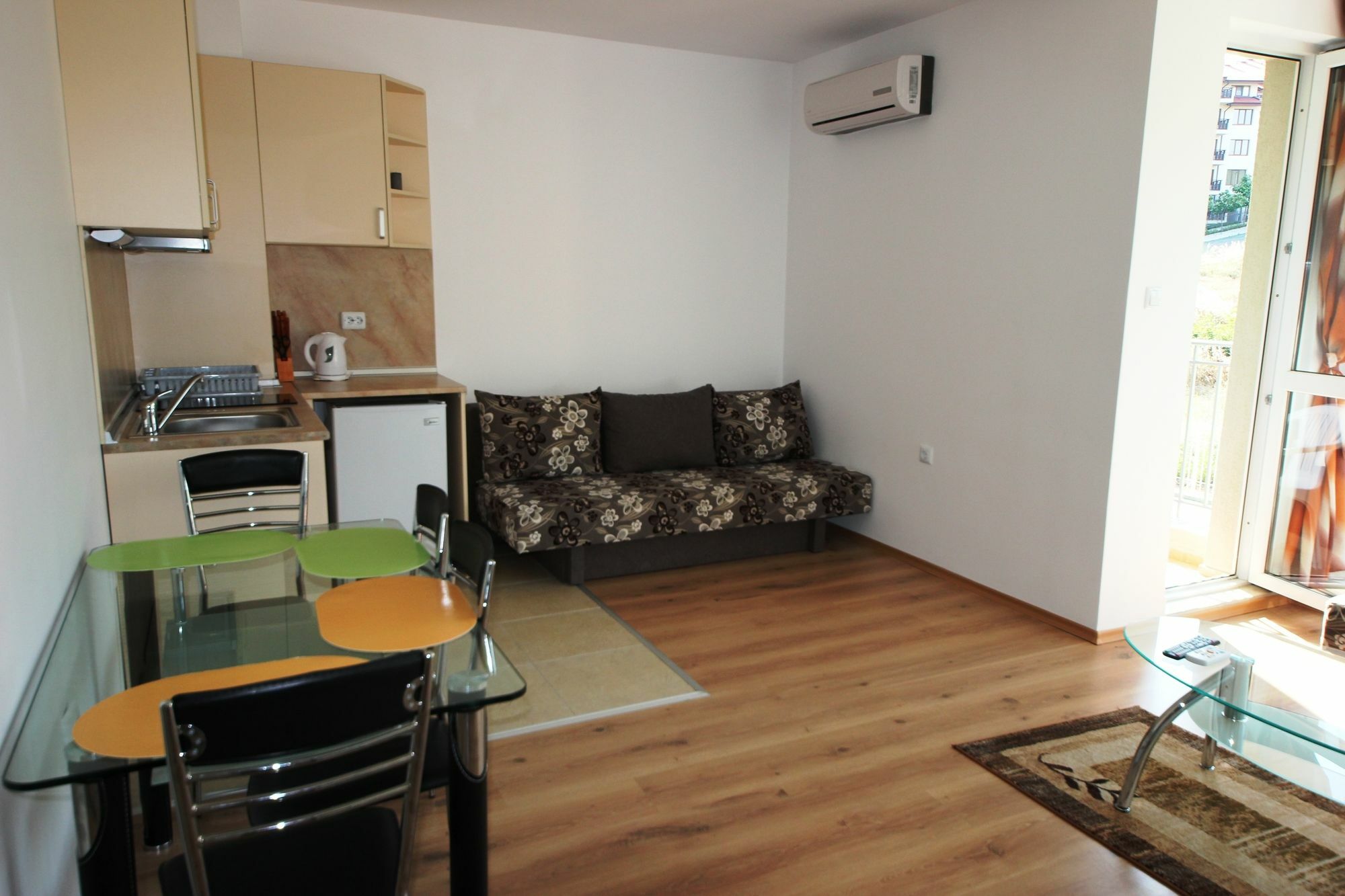 Menada Butterfly Apartment Свети-Влас Экстерьер фото