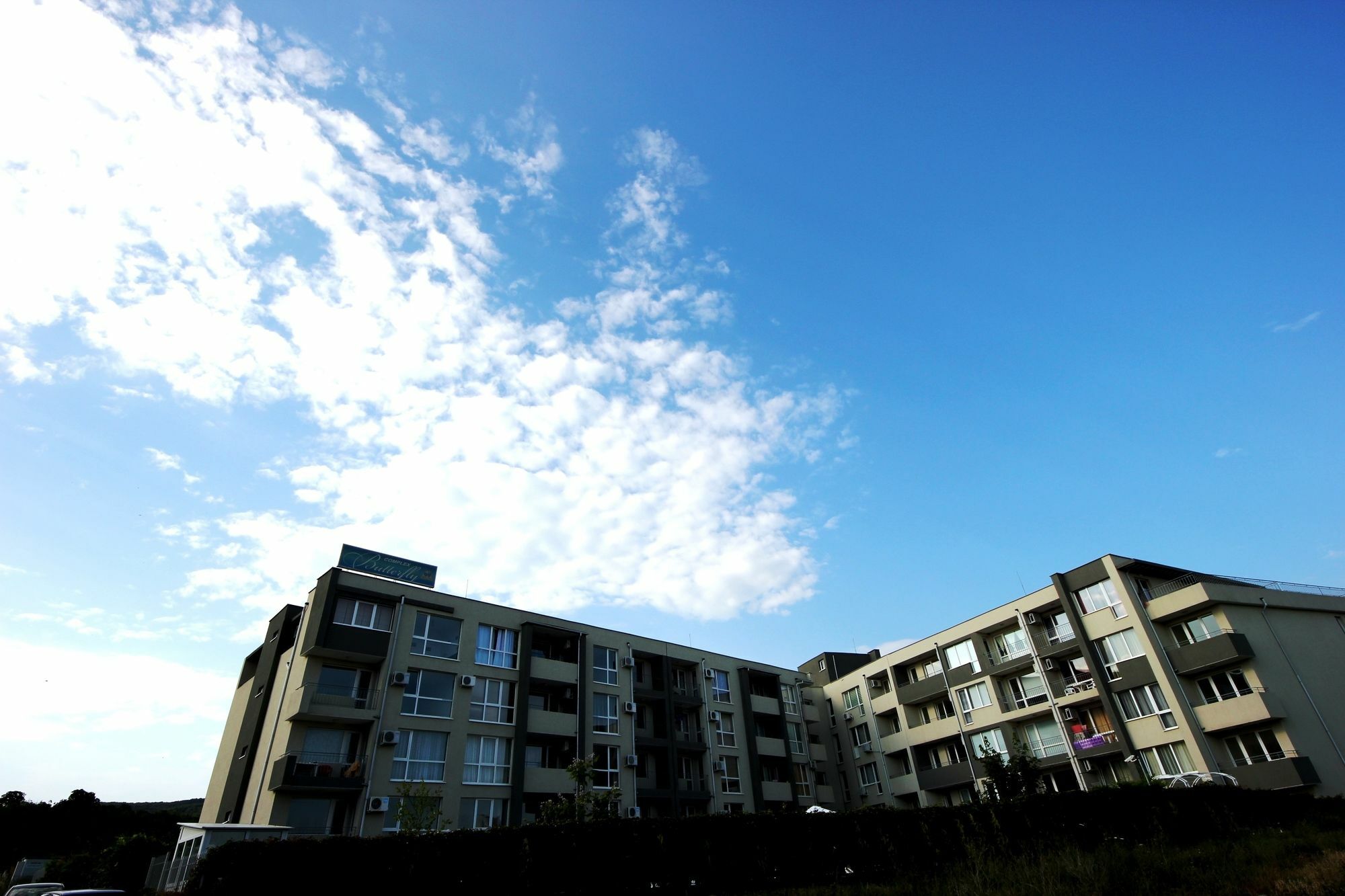 Menada Butterfly Apartment Свети-Влас Экстерьер фото